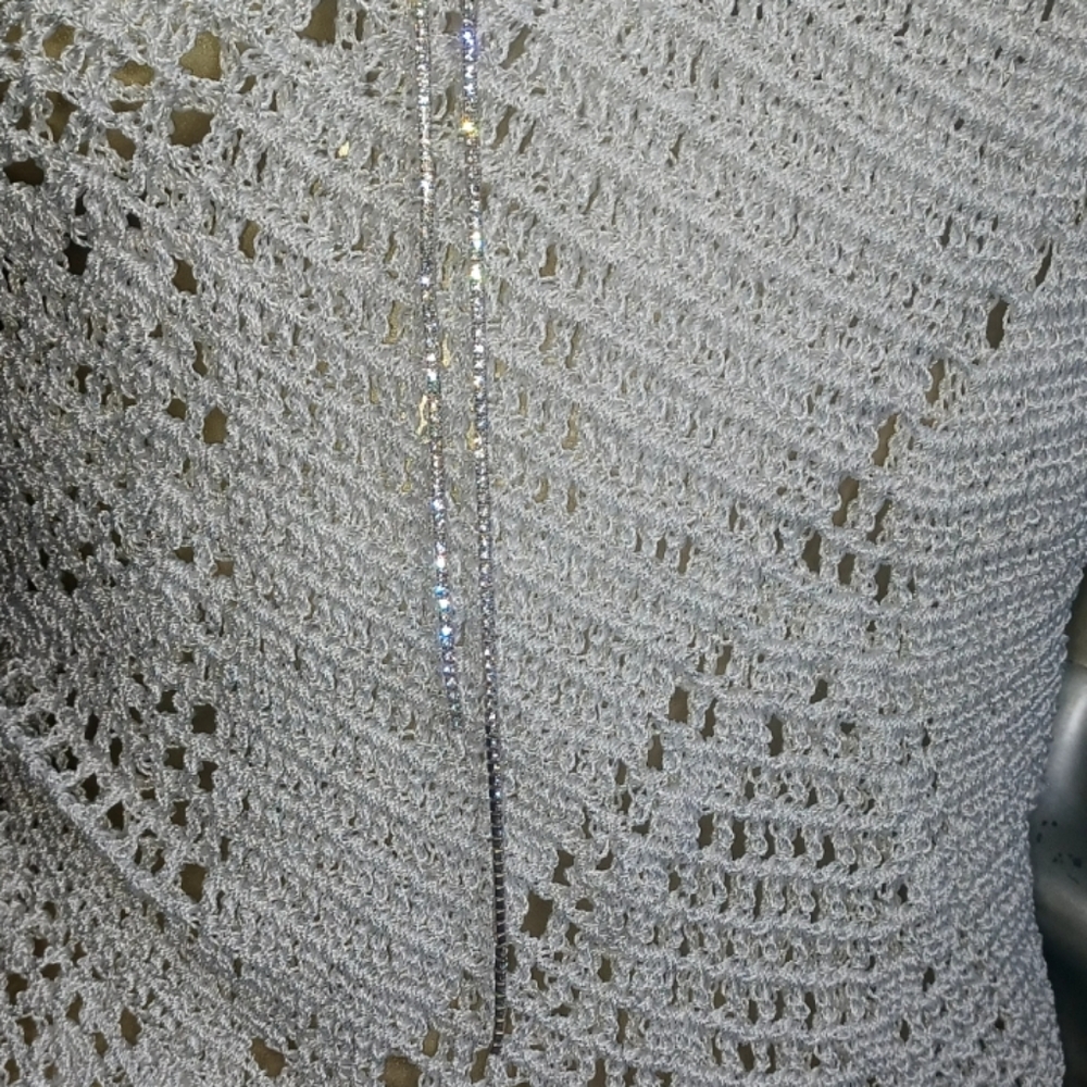 NWT Akira Sparkly Rhinostone Long Necklace with A Knot Detail - Picture 6 of 13